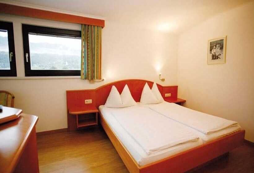 Classic room with balcony, Gabriel