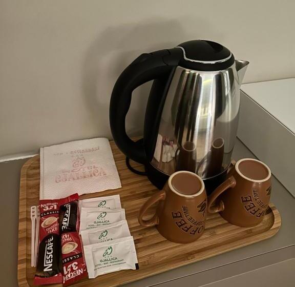 带阳台的豪华间, Gjallica