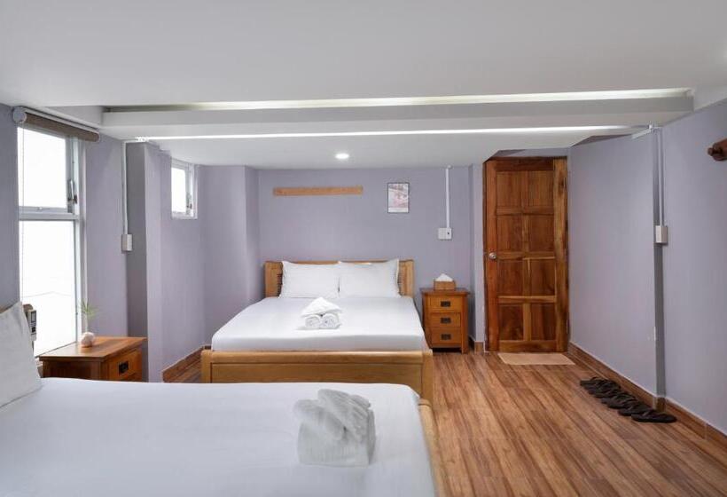 اتاق خانوادگی, Lilac Cottage Homestay