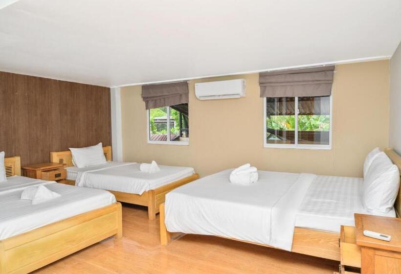 اتاق خانوادگی, Lilac Cottage Homestay