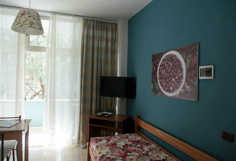 شقة غرفة نوم واحدة مزودة بشُرفة, Princi I Vogel