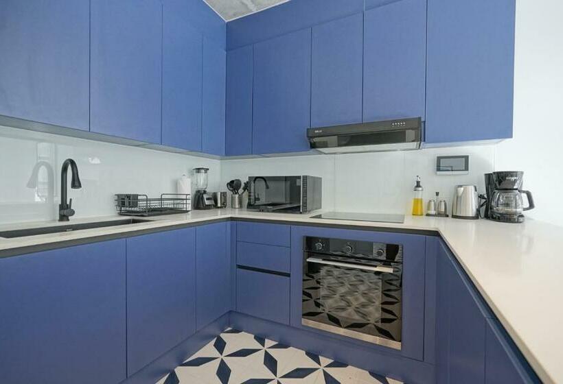 带1个卧室的带阳台的公寓, Casa Contemporánea By Wynwood House