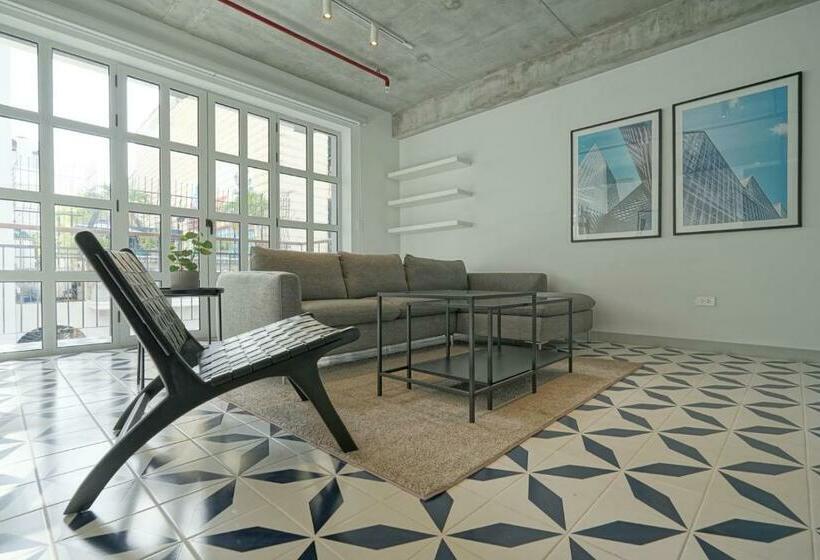 带1个卧室的带阳台的公寓, Casa Contemporánea By Wynwood House