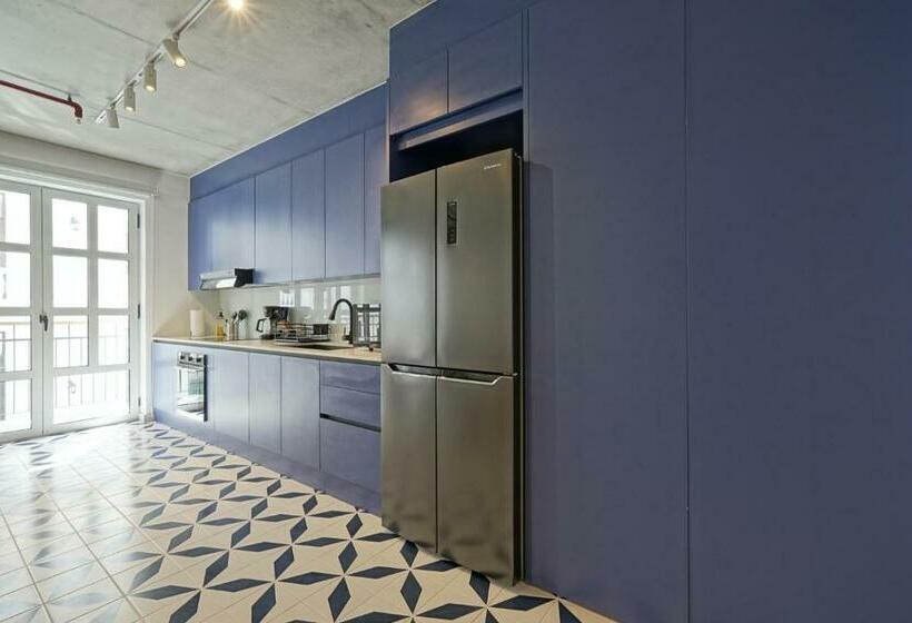 带1个卧室的带阳台的公寓, Casa Contemporánea By Wynwood House