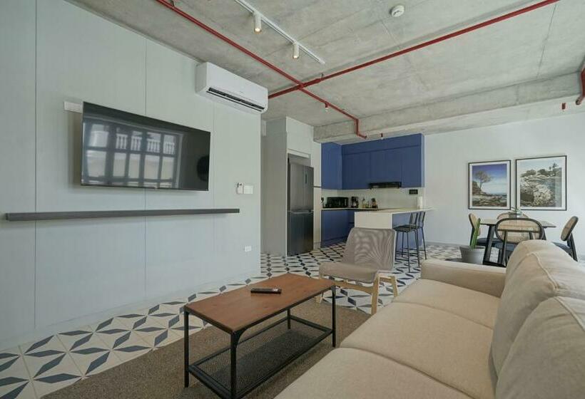 带1个卧室的带阳台的公寓, Casa Contemporánea By Wynwood House