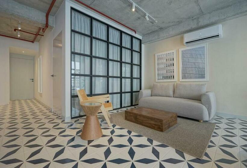 带1个卧室的带阳台的公寓, Casa Contemporánea By Wynwood House