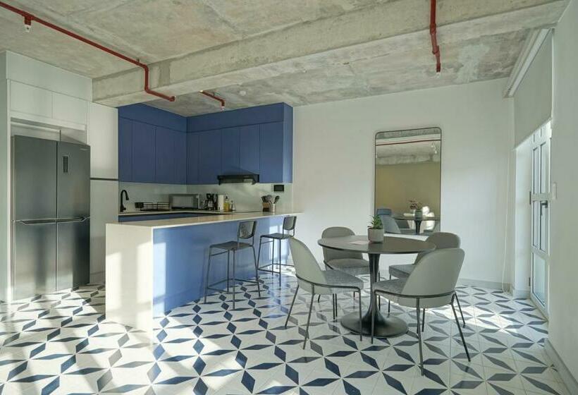 带1个卧室的带阳台的公寓, Casa Contemporánea By Wynwood House