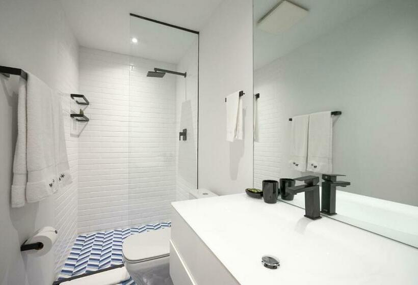 带1个卧室的带阳台的公寓, Casa Contemporánea By Wynwood House