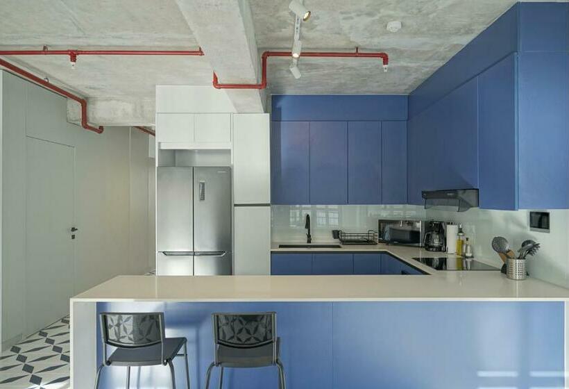 带1个卧室的带阳台的公寓, Casa Contemporánea By Wynwood House