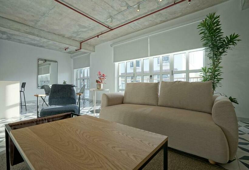 带1个卧室的带阳台的公寓, Casa Contemporánea By Wynwood House