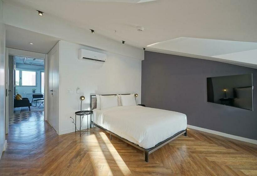 带1个卧室的带阳台的公寓, Casa Contemporánea By Wynwood House