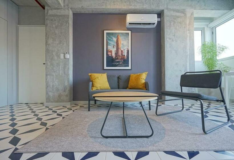 带1个卧室的带阳台的公寓, Casa Contemporánea By Wynwood House