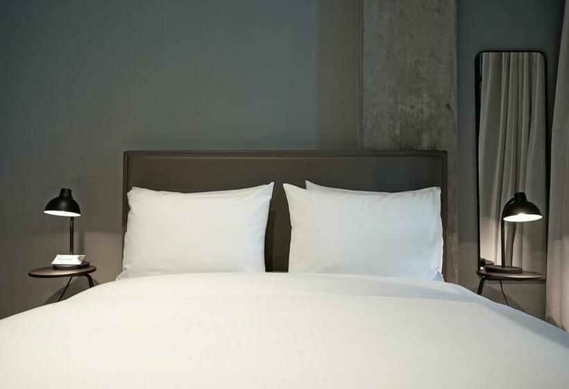 带1个卧室的带阳台的公寓, Casa Contemporánea By Wynwood House