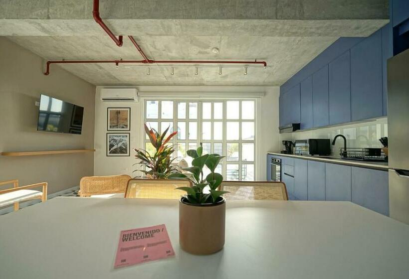 Апартаменты 1 Спальня с Террасой, Casa Contemporánea By Wynwood House
