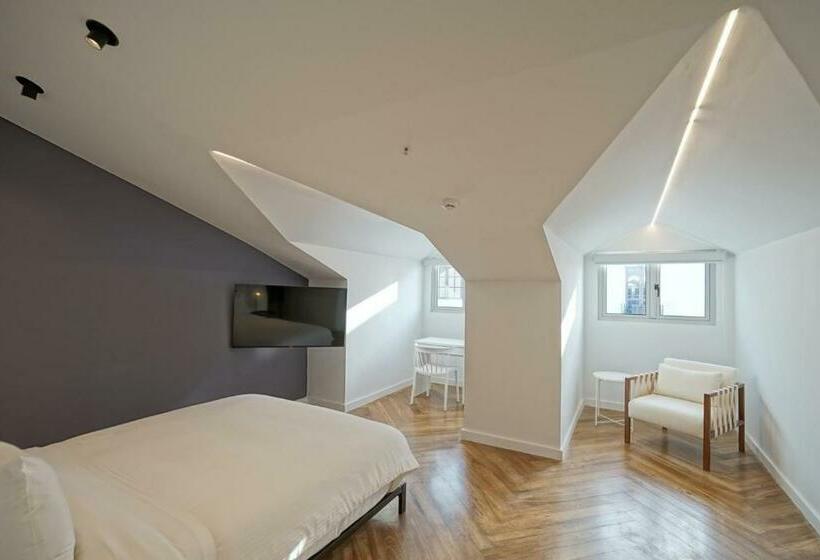 带1个卧室的带阳台的公寓, Casa Contemporánea By Wynwood House