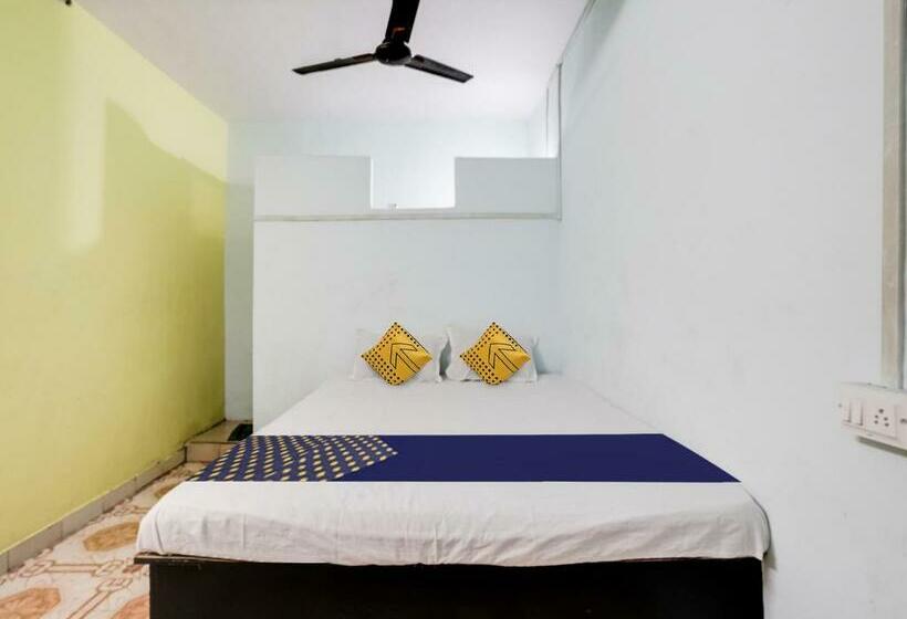 Classic 3 Pers. Værelse, Spot On Chandramukhi Lodging & Bording