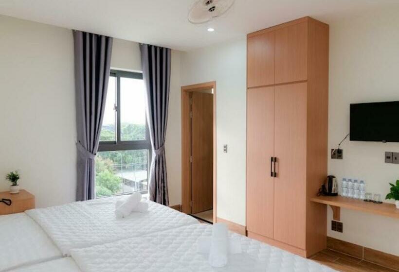اتاق لوکس خانوادگی, Sunny Hotel Xuyên Mộc