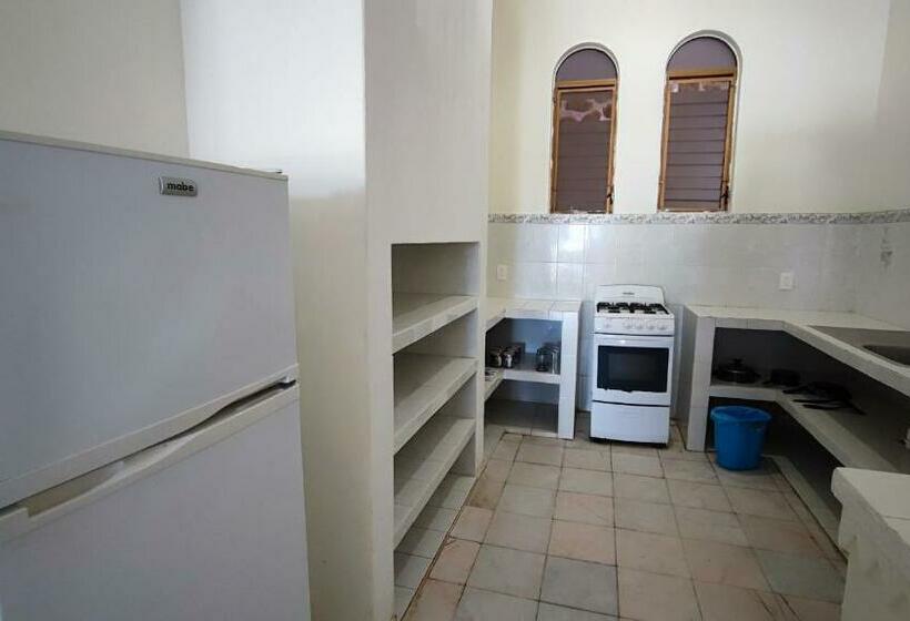 דירת חדר נוף לים, Villas Paradise