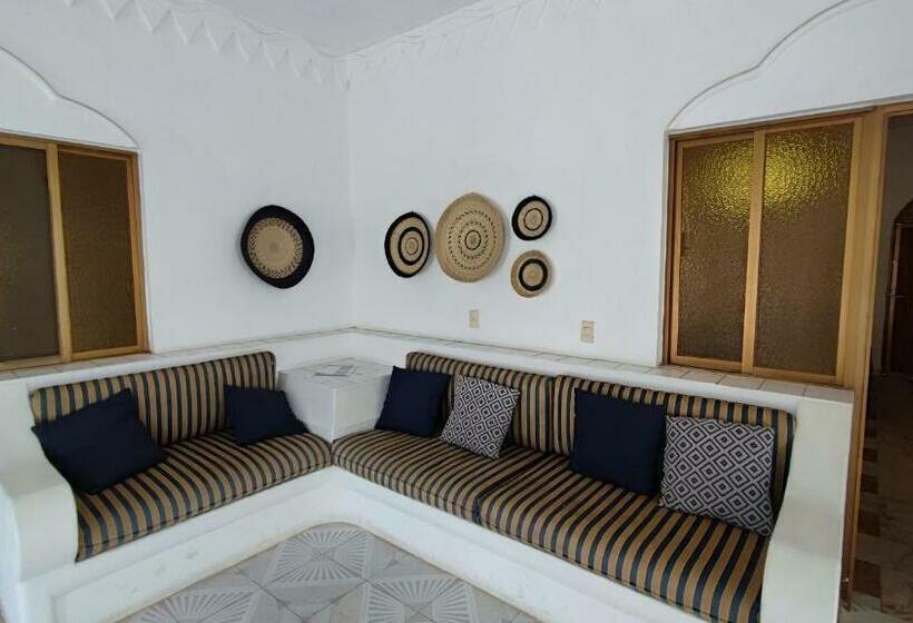 Appartement met 2 Slaapkamers, Villas Paradise