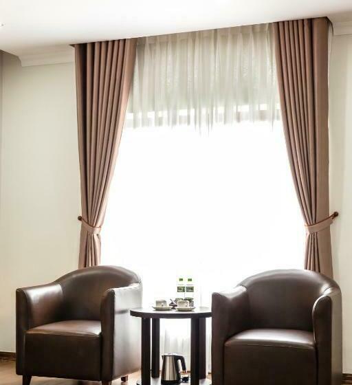 اتاق لوکس, Lao Cai Liberty