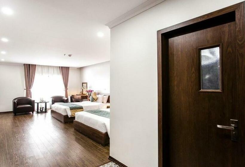 اتاق لوکس, Lao Cai Liberty