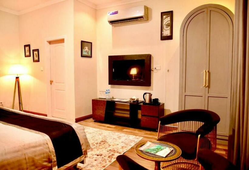 سوییت اجرایی, Swan Suites