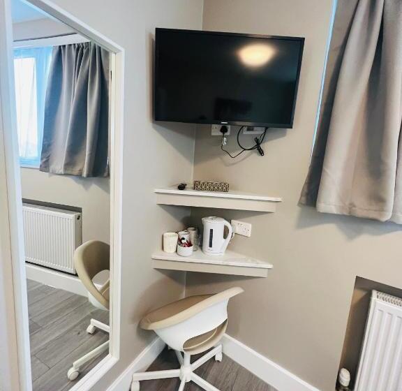 标准间, Paragraph Palmers Green