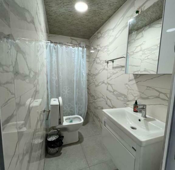 اتاق استاندارد سه نفره, Grand Anaklia Guest