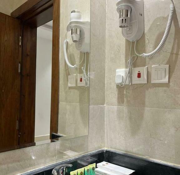 Studio Deluxe, سويت إم للأجنحة الفندقية