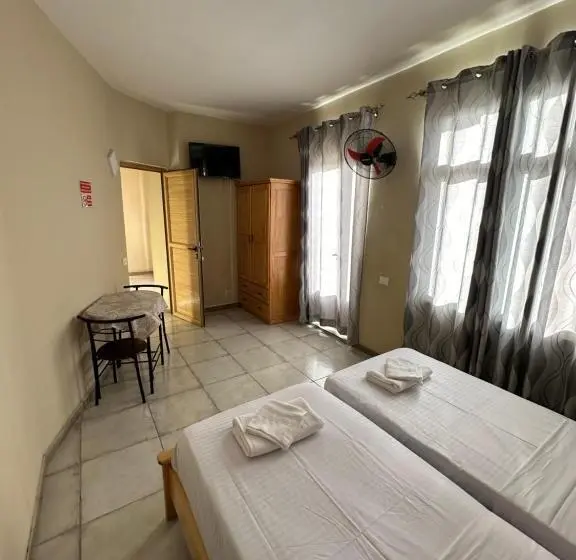 اتاق استاندارد با بالکن, Eleganz Residence