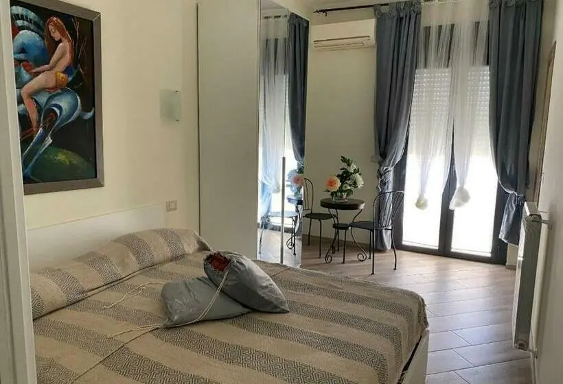 اتاق استاندارد, Laviniahouse Nettuno