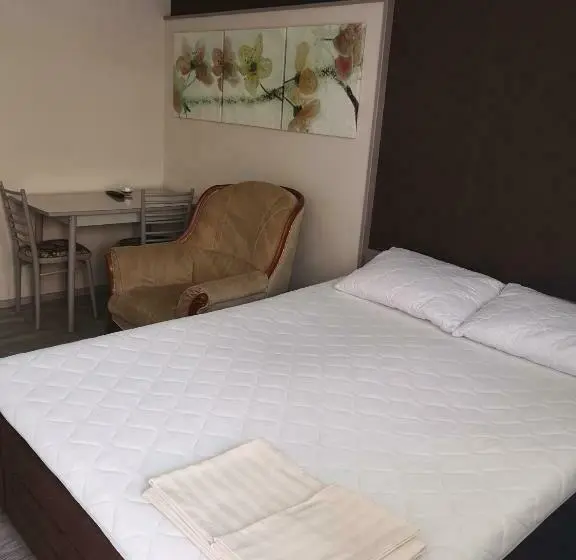 اتاق استاندارد چهار تخته, Bolek Apartmany