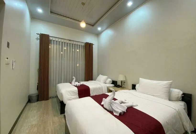 Quarto Estandar, Lasnur Palace