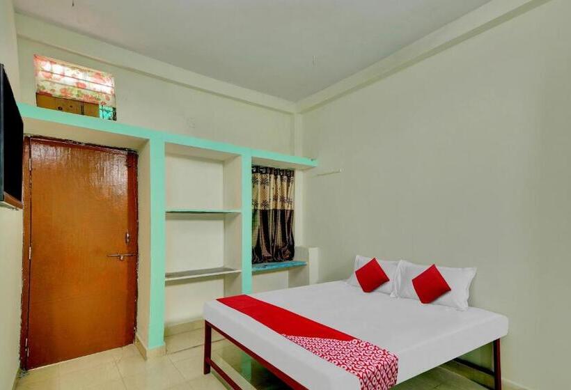 Трехместный Номер Классика, Oyo Flagship Hotel Classic Inn