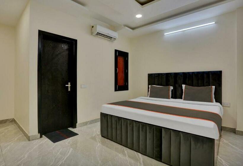 三人经典房间, Oyo Flagship Hotel Cloud Inn