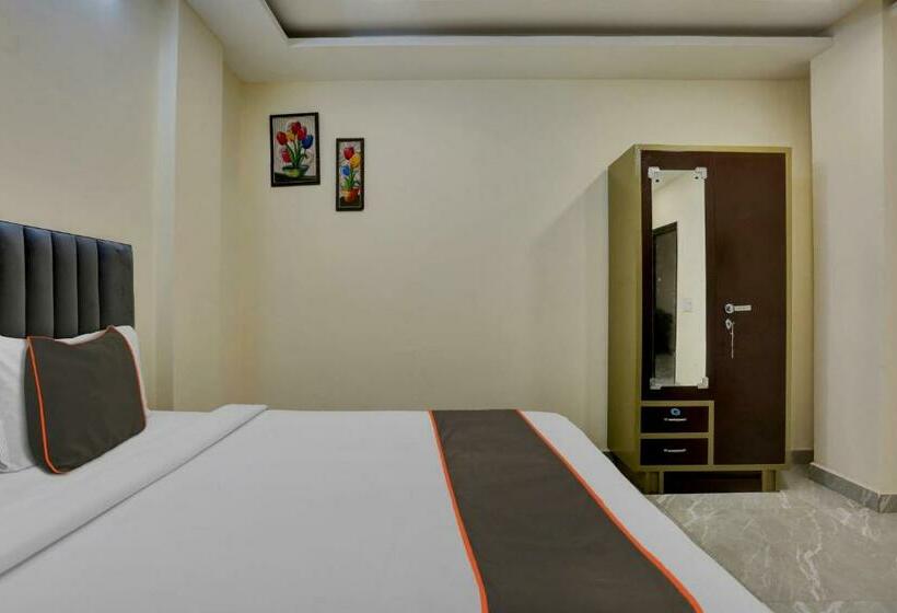 三人经典房间, Oyo Flagship Hotel Cloud Inn