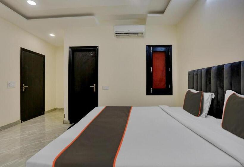 三人经典房间, Oyo Flagship Hotel Cloud Inn