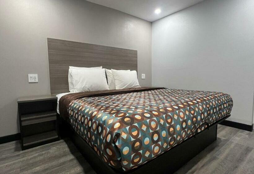 غرفة قياسية سرير كينج لذوى الإحتياجات الخاصة, Vance Motel