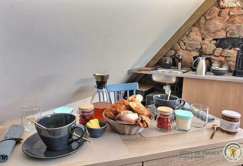 Номер Deluxe, Chambre De Kergomar