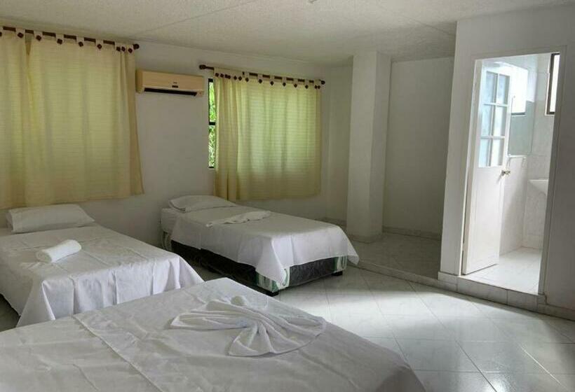 家庭间, Acuario Melgar