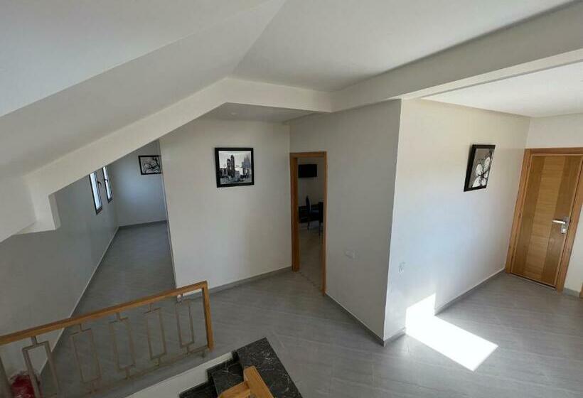 اتاق استاندارد با چشم‌انداز استخر, Dar Fatima Tamazouzt