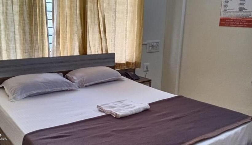 חדר סטנדרט, Sai Skanda