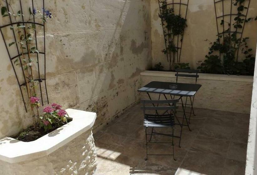 带露台的套间, Château Pellisson