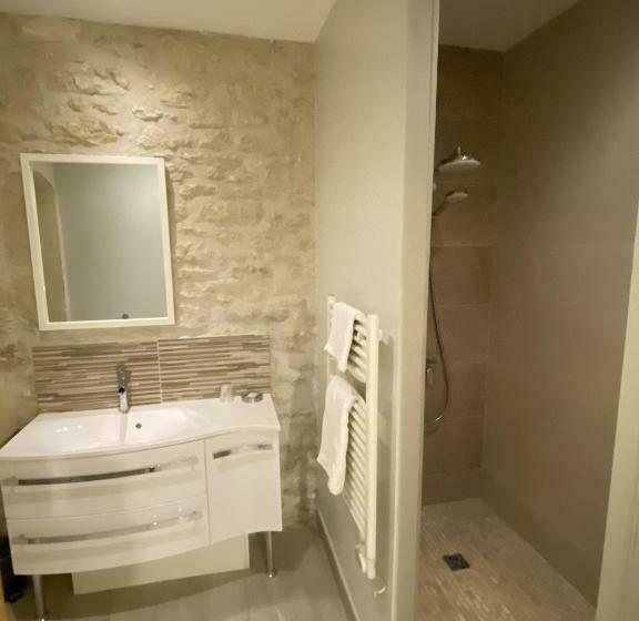 带露台的套间, Château Pellisson