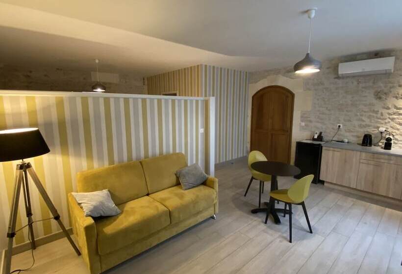 套房, Château Pellisson