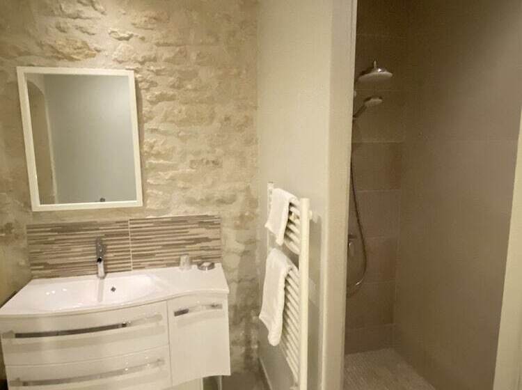 套房, Château Pellisson