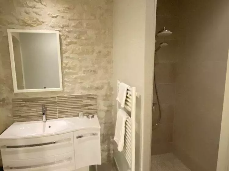 Suite, Château Pellisson