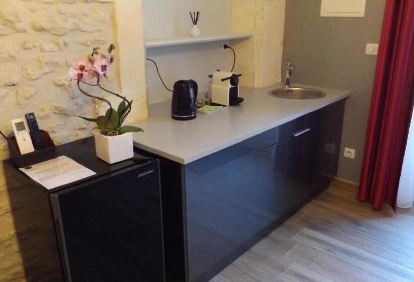 套房, Château Pellisson