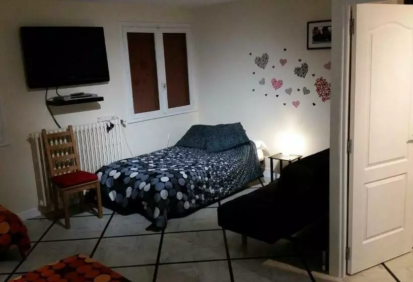 スタンダード４人部屋, Quillan La Vue   Chambres D Hôtes