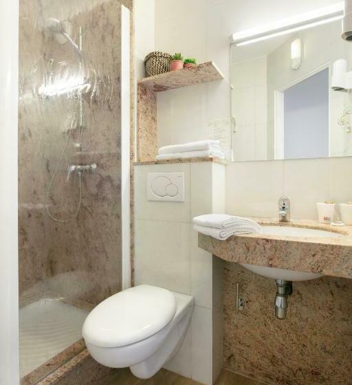 חדר סטנדרט, Le Collier